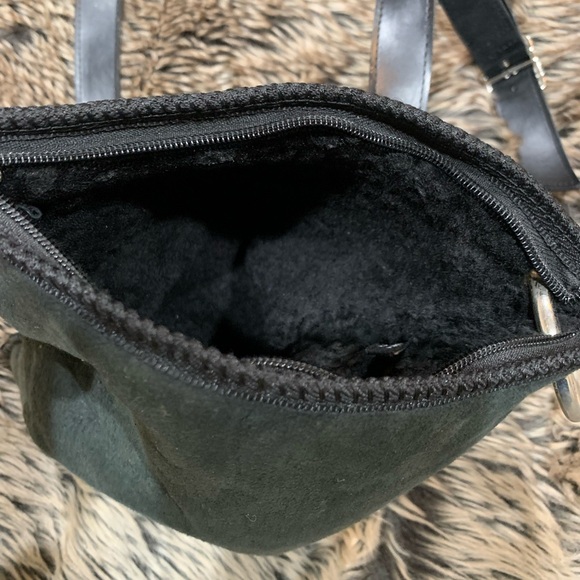 UGG Australia Suede pocket Messenger /
crossbody Bag - Picture 8 of 10